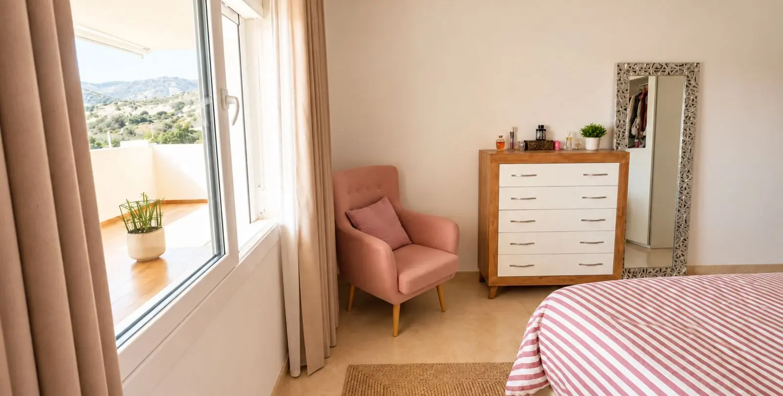 Продажа апартаментов на среднем этаже в Elviria 24