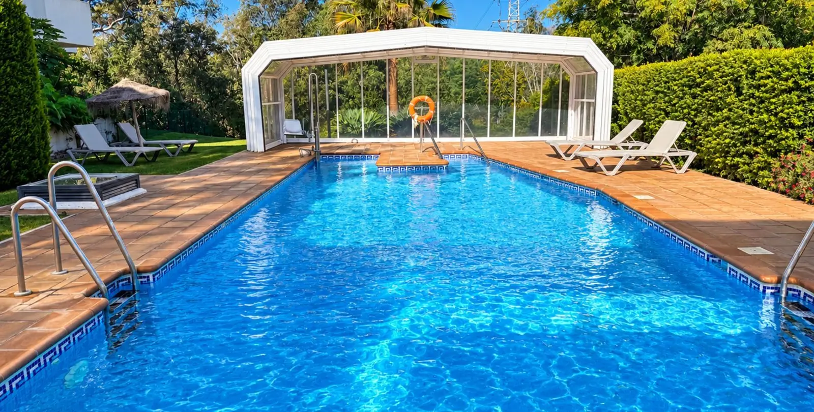 Продажа апартаментов на среднем этаже в Elviria 26