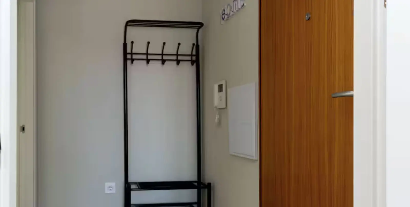 Venta de apartamento en planta media en Estepona 3