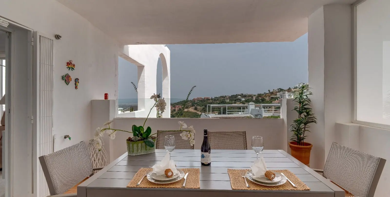 Venta de apartamento en planta media en La Mairena 18