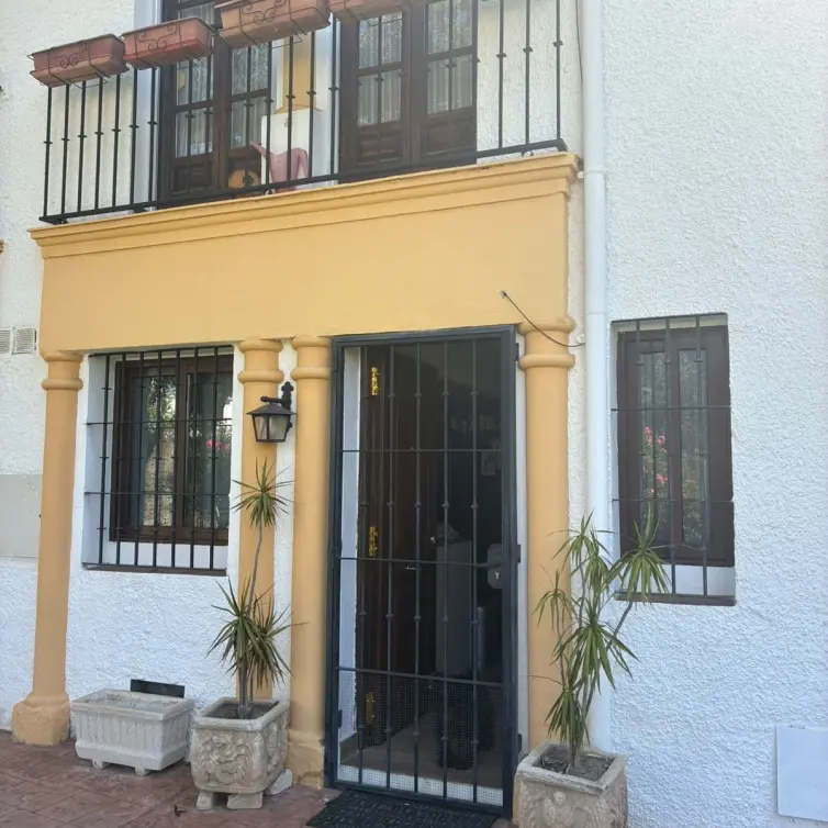 Venta de adosado en Elviria