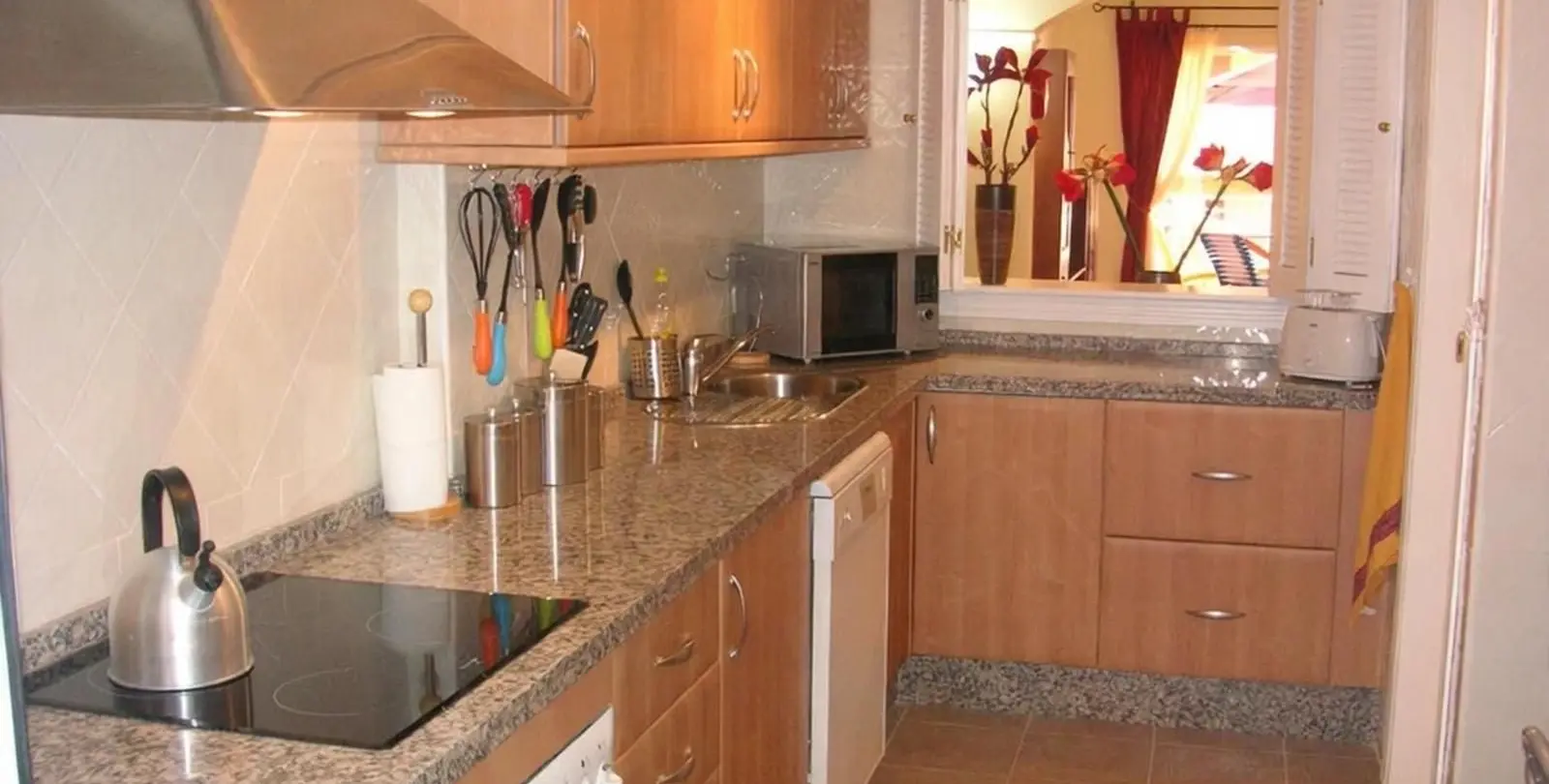 Sale of ground floor apartment in Elviria 5