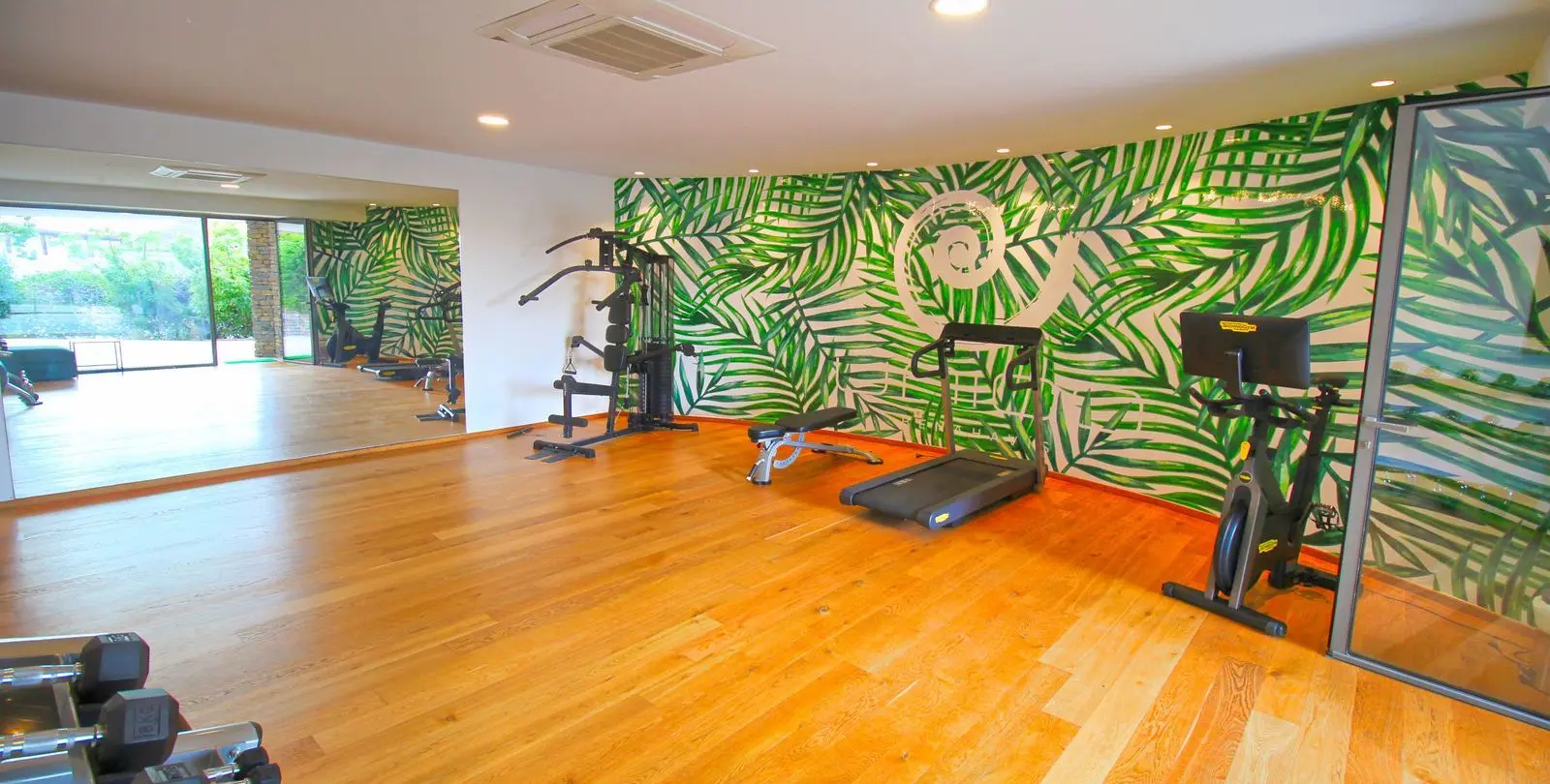 Venta de apartamento en planta media en Los Arqueros 30