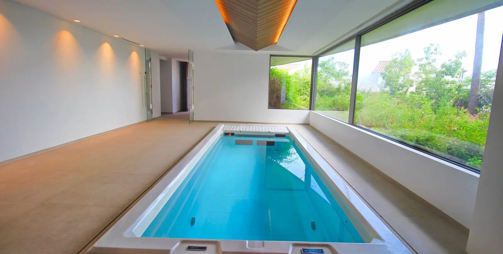 Venta de apartamento en planta media en Los Arqueros 33
