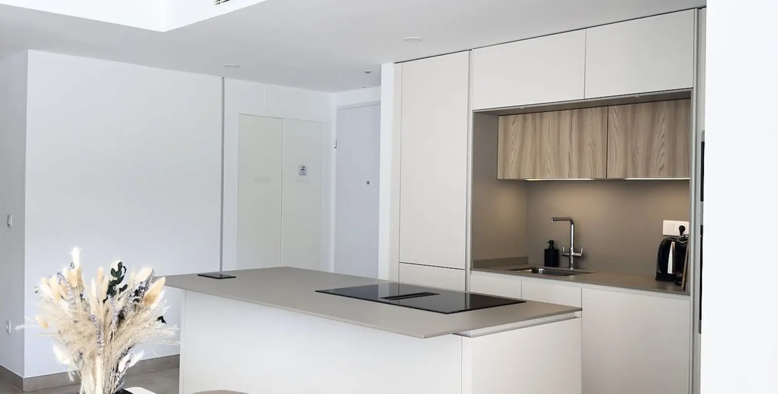 Продажа апартаментов на среднем этаже в Fuengirola 13