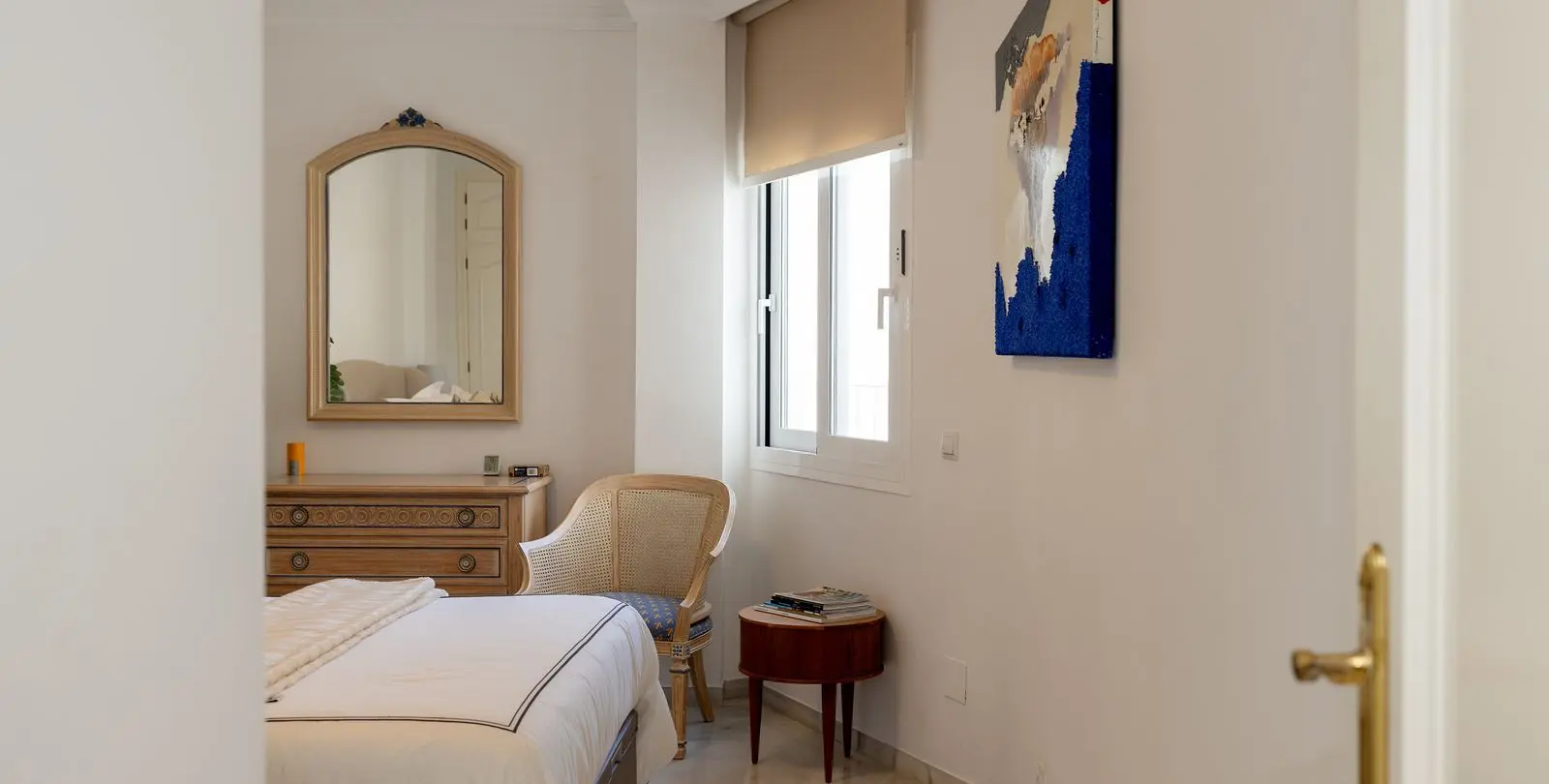 Venta de apartamento en planta media en Marbella 7