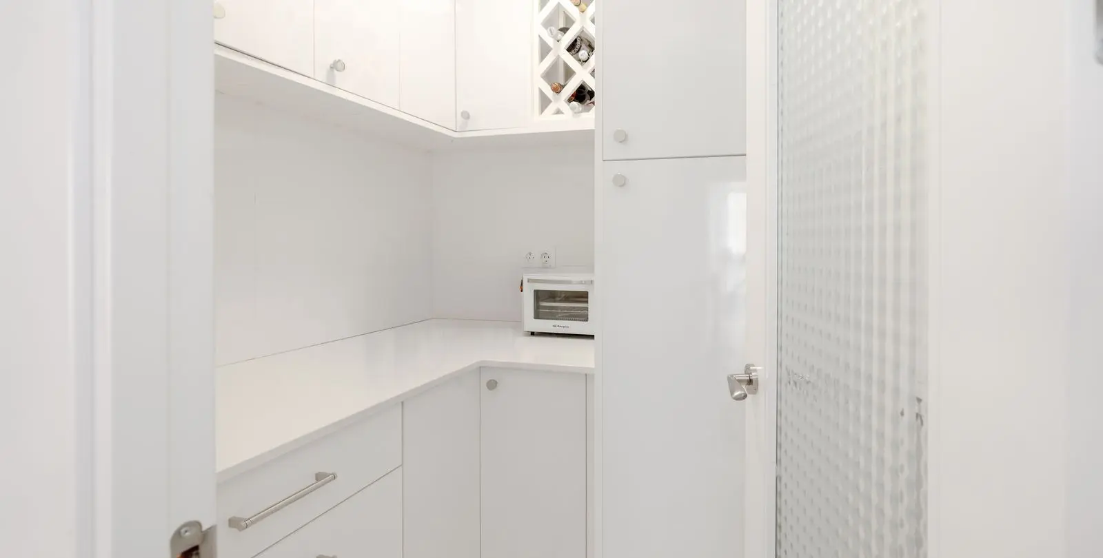 Venta de apartamento en planta media en Marbella 39