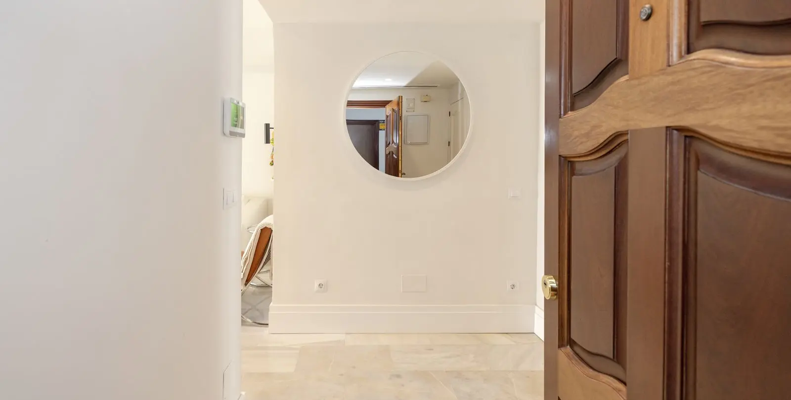 Venta de apartamento en planta media en Marbella 40