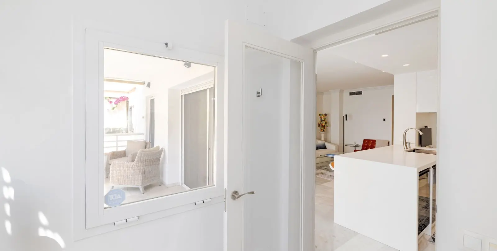 Venta de apartamento en planta media en Marbella 43