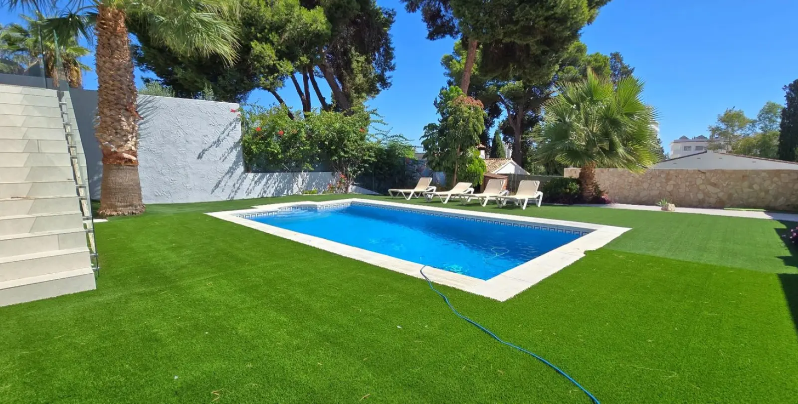Продажа  отдельно стоящей виллы в Torremolinos 5