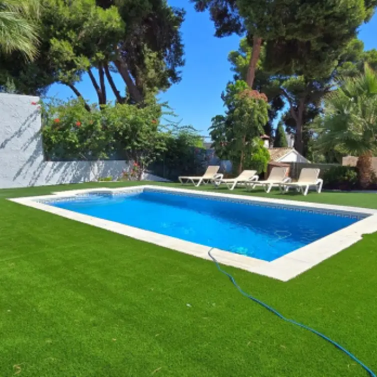 Продажа  отдельно стоящей виллы в Torremolinos