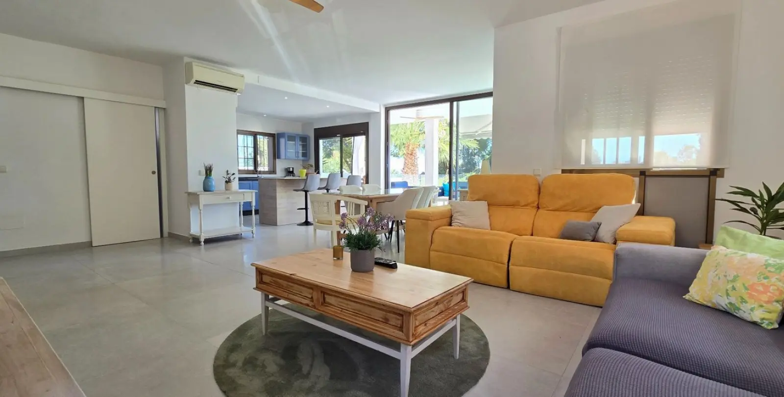 Продажа  отдельно стоящей виллы в Torremolinos 15