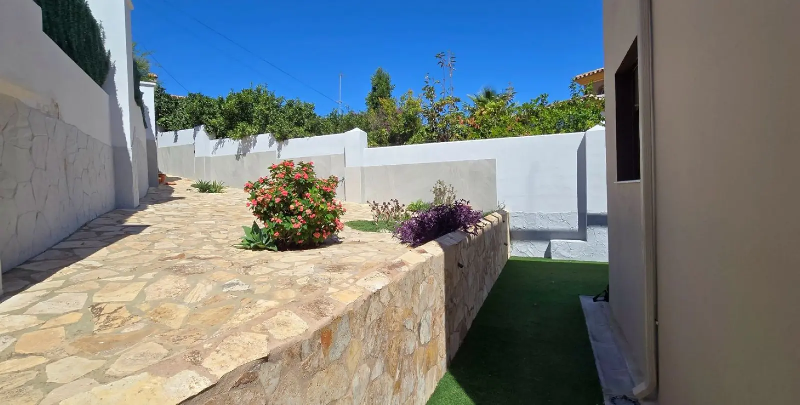 Продажа  отдельно стоящей виллы в Torremolinos 40