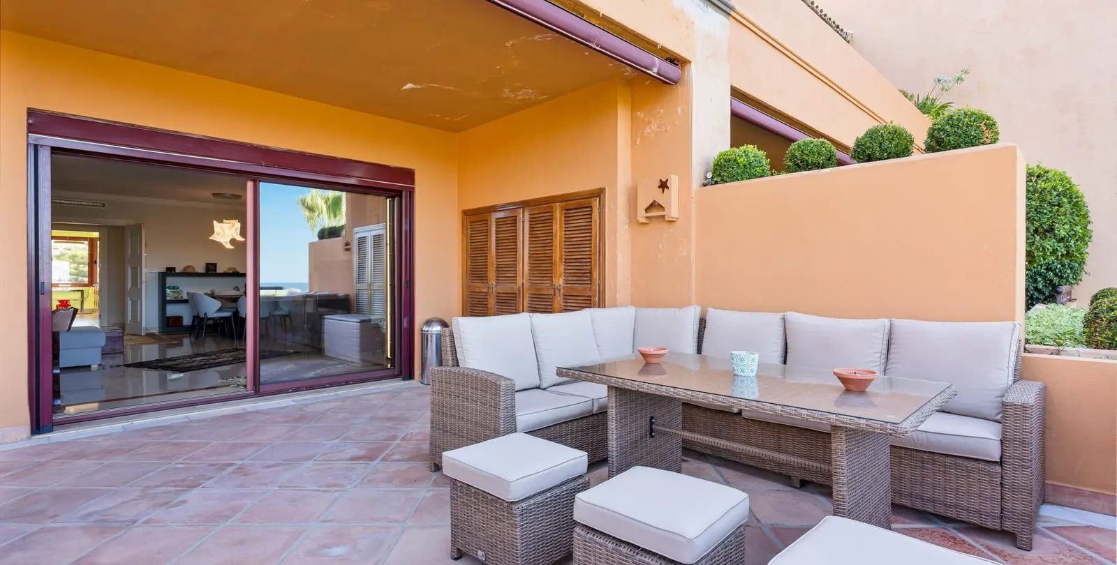 Продажа апартаментов на среднем этаже в Bahía de Marbella 27