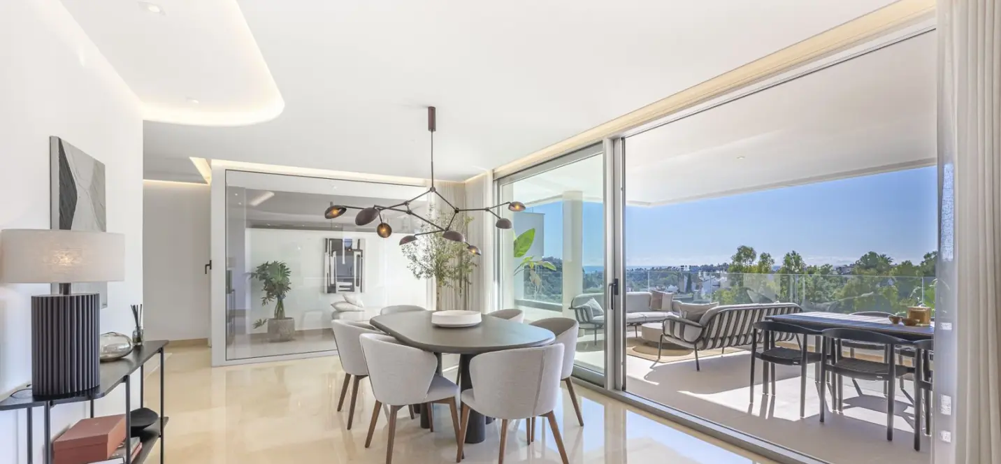 Venta de ático dúplex en Benahavís 1