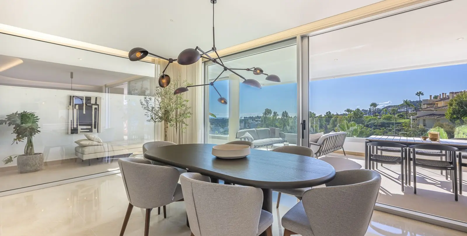 Продажа двухуровневого пентхауса в Benahavís 6