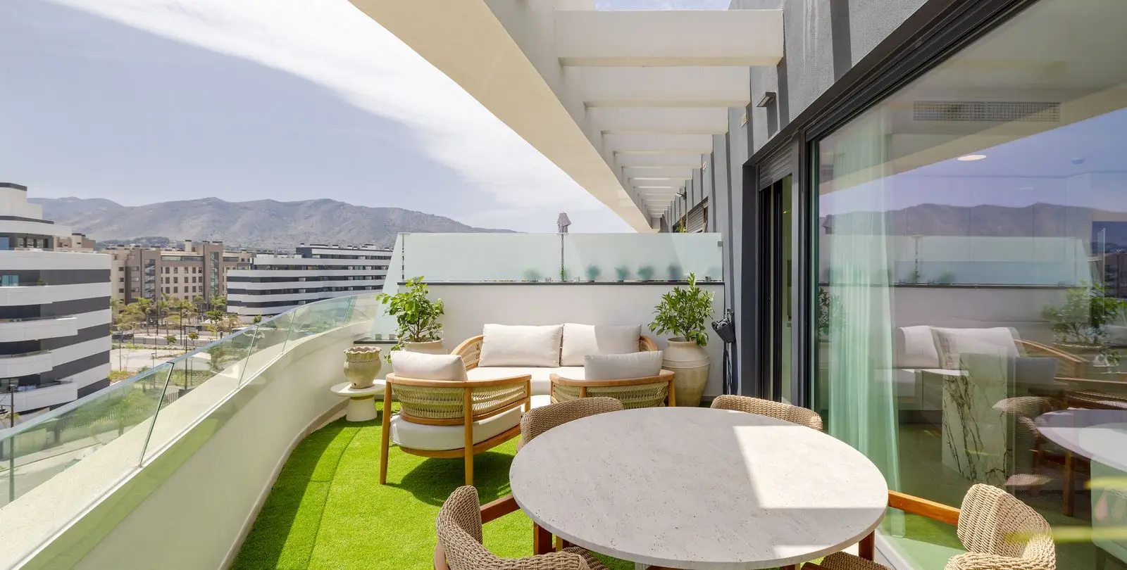 Sale of ground floor apartment in Torremolinos Centro 1