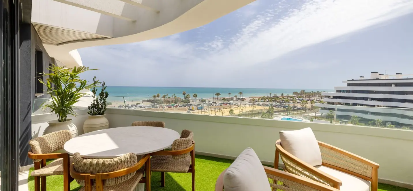 Sale of ground floor apartment in Torremolinos Centro 4