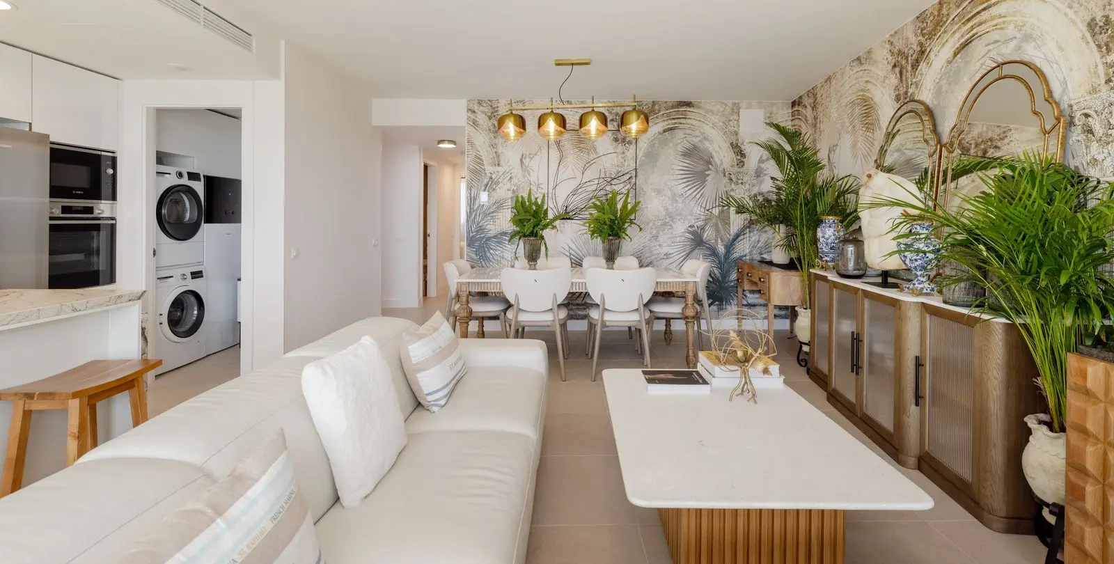Sale of ground floor apartment in Torremolinos Centro 10
