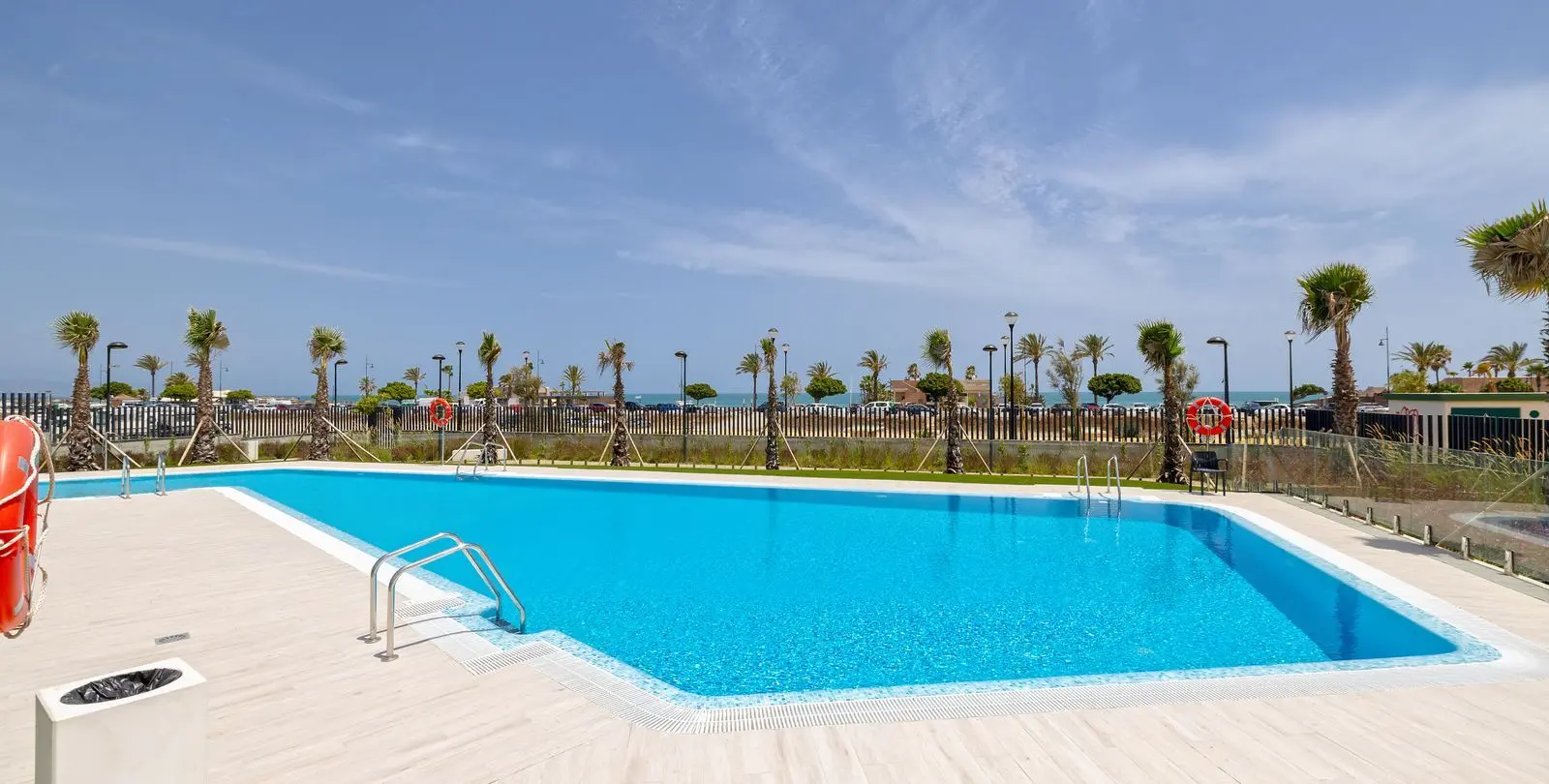 Sale of ground floor apartment in Torremolinos Centro 33