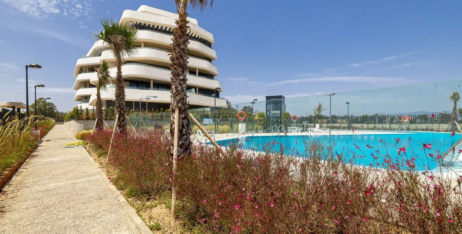 Sale of ground floor apartment in Torremolinos Centro 56