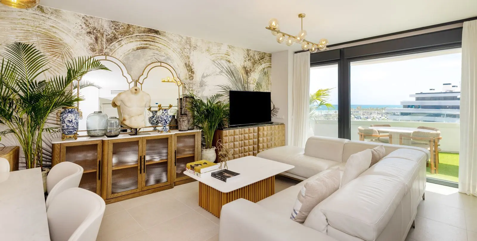 Sale of ground floor apartment in Torremolinos Centro 79