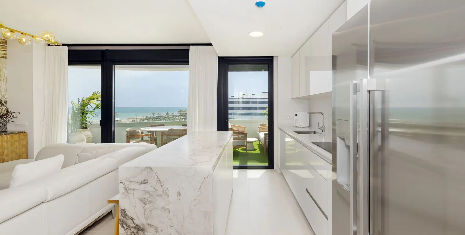 Sale of ground floor apartment in Torremolinos Centro 82