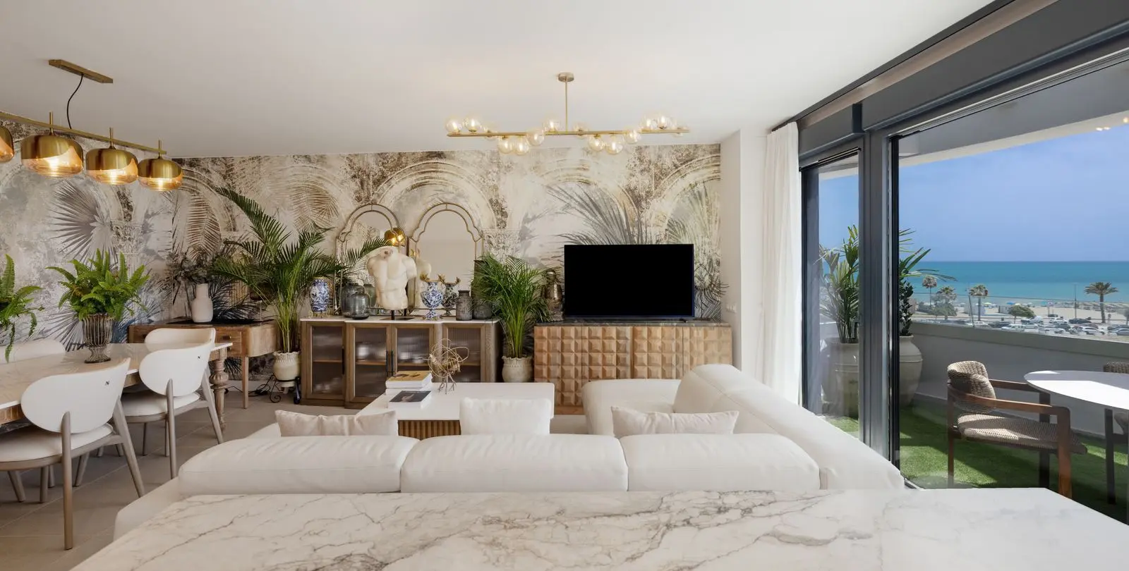 Sale of ground floor apartment in Torremolinos Centro 87