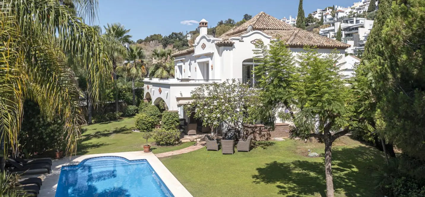 Venta de villa independiente en Benahavís 0