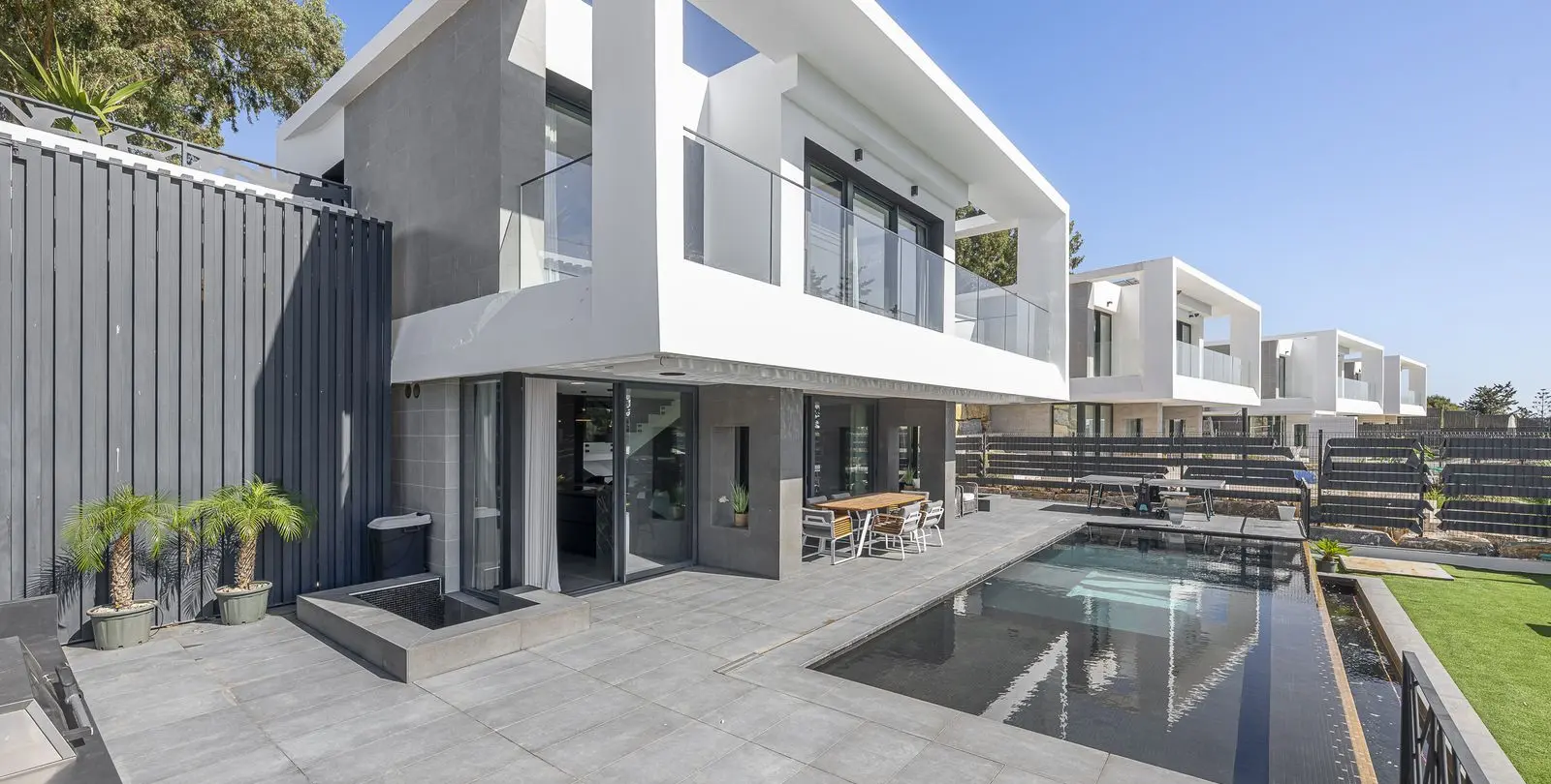 Venta de villa independiente en Valle Romano 4