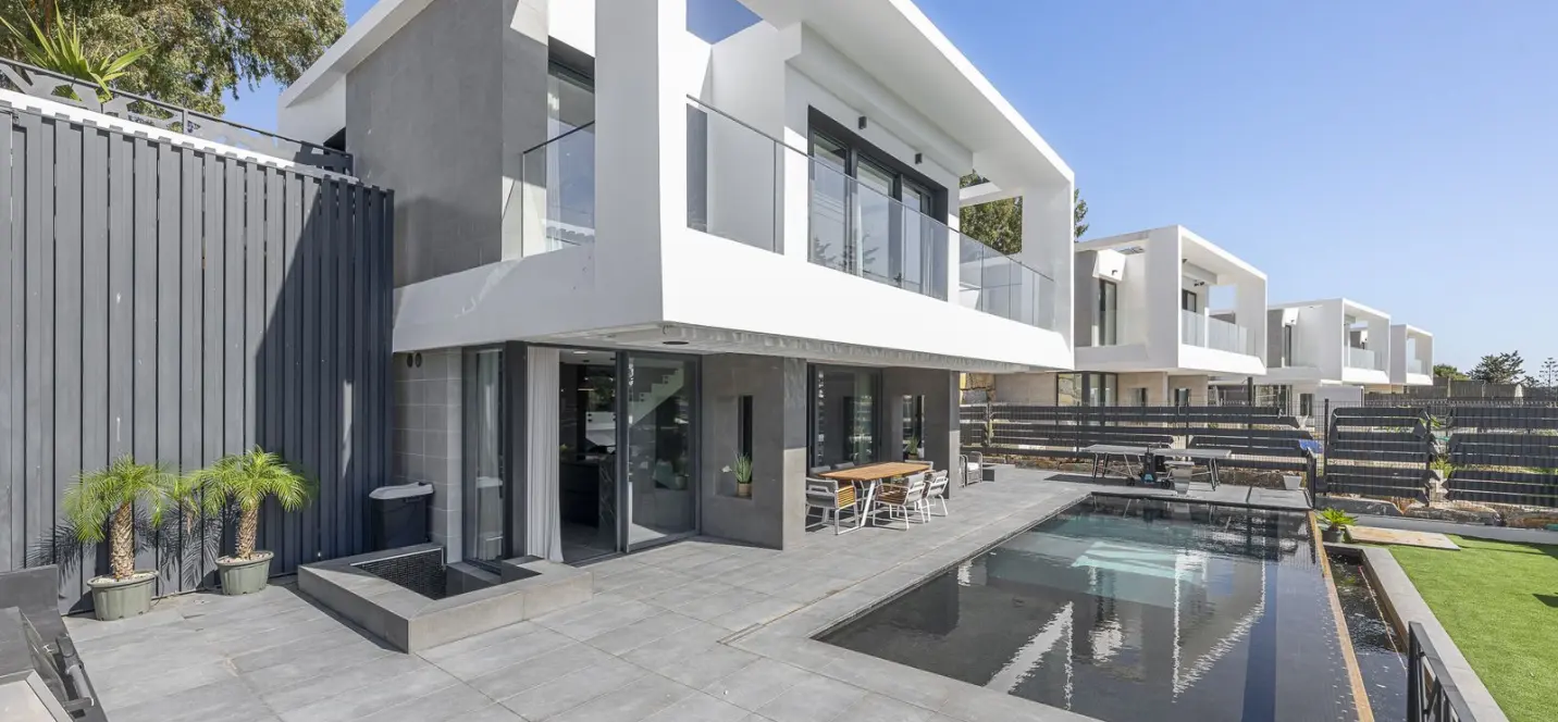 Venta de villa independiente en Valle Romano 3