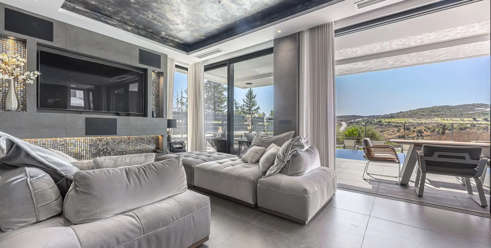 Venta de villa independiente en Valle Romano 17