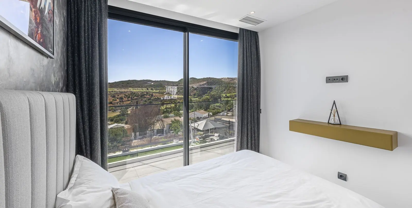 Venta de villa independiente en Valle Romano 31