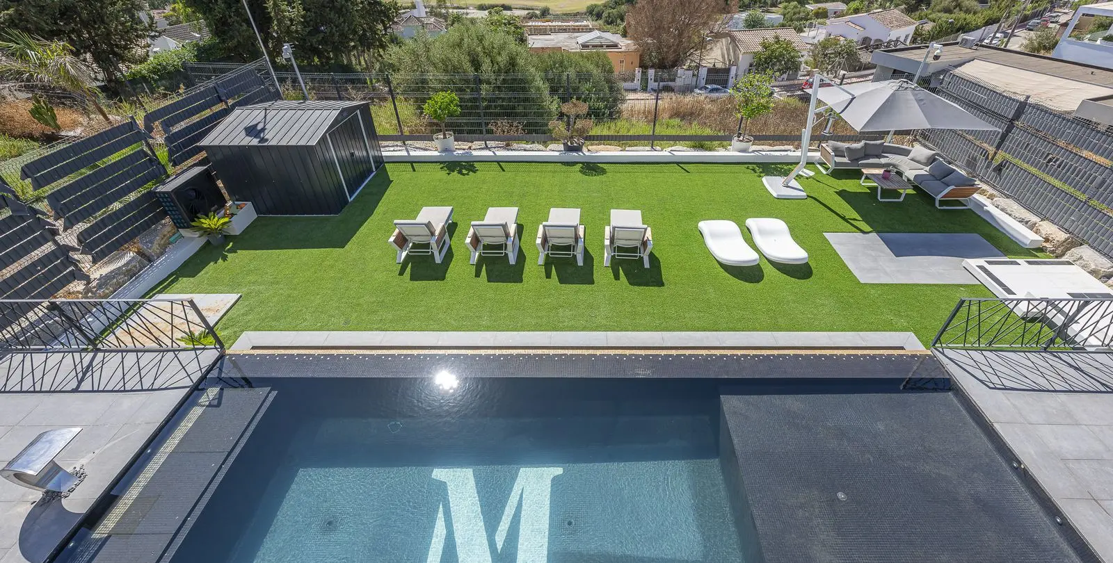 Venta de villa independiente en Valle Romano 35