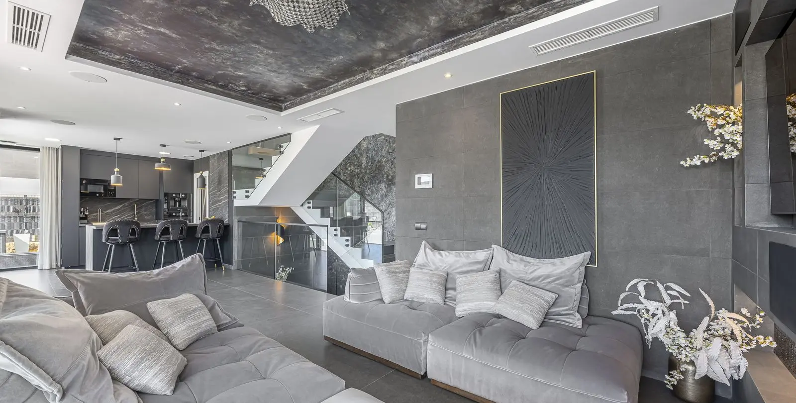 Venta de villa independiente en Valle Romano 47