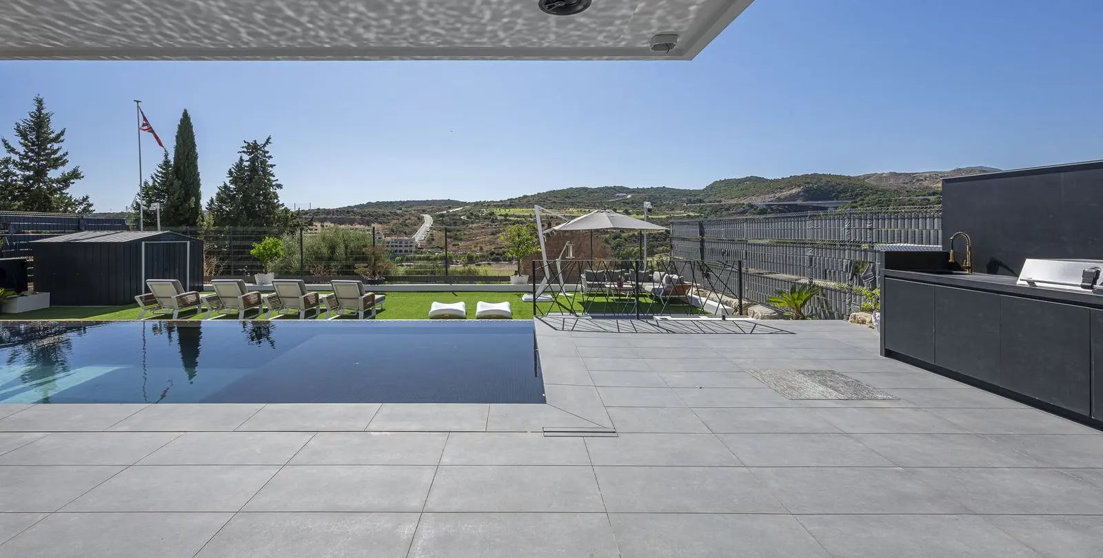 Venta de villa independiente en Valle Romano 52