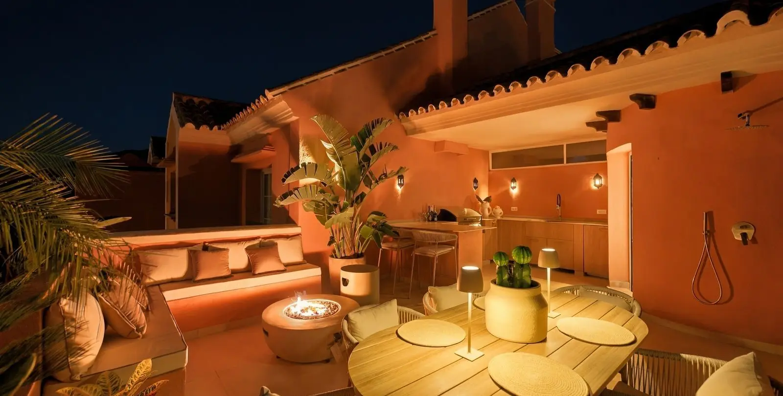 Venta de ático dúplex en Nueva Andalucía 74