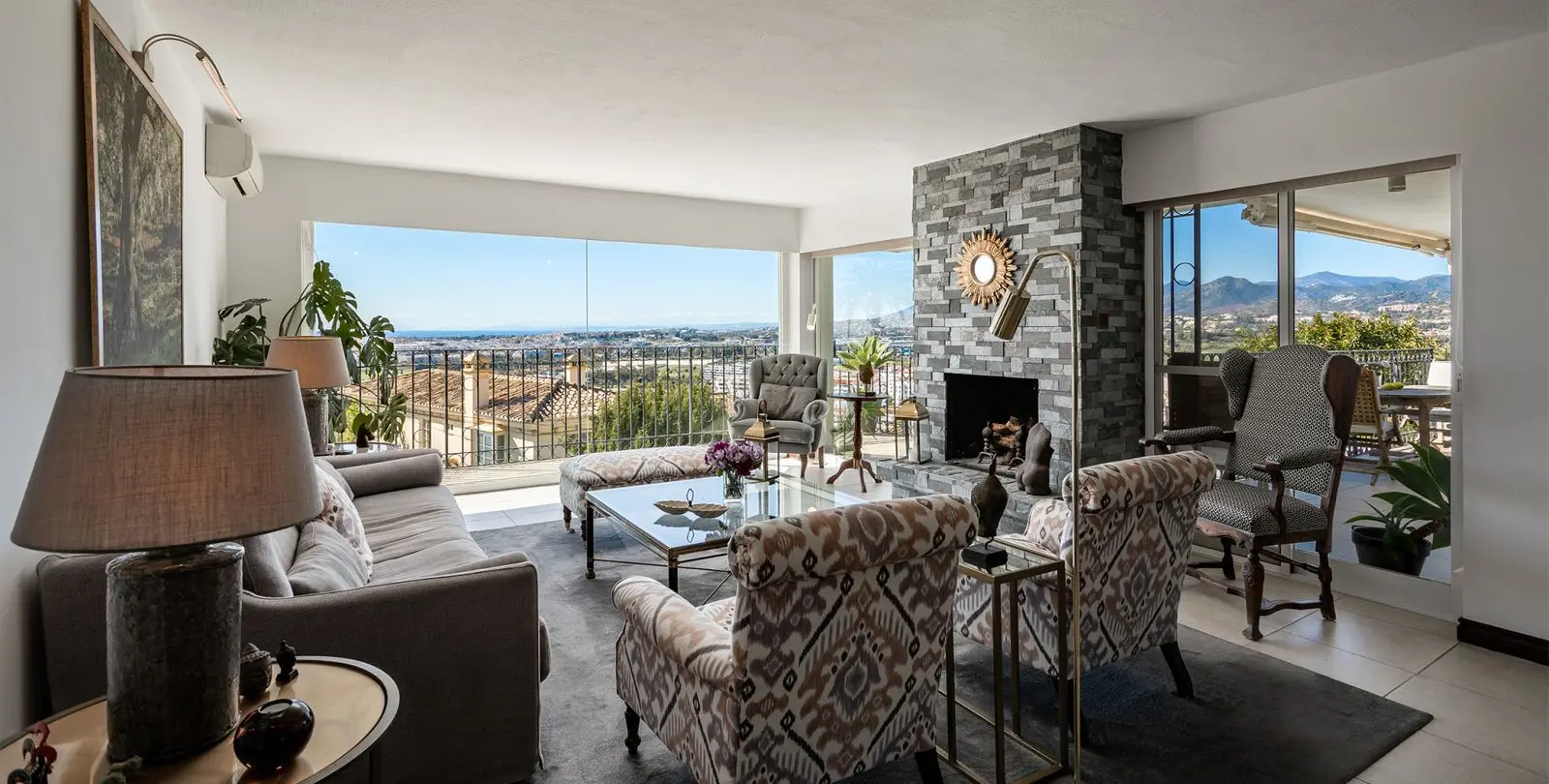 Venta de villa independiente en Nueva Andalucía 11