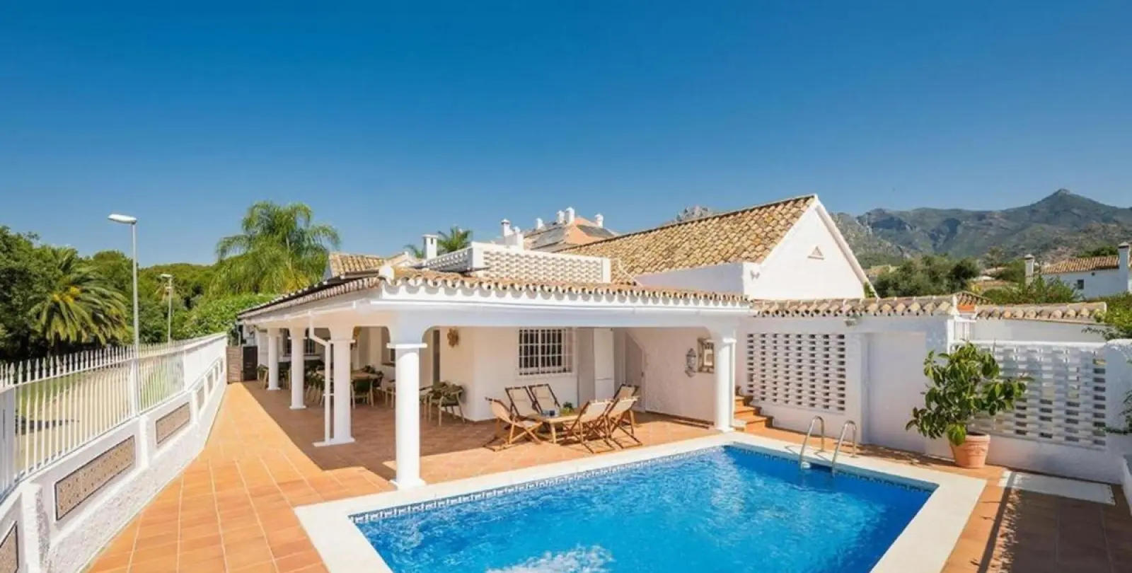 Alquiler a corto plazo de villa independiente en Marbella 1