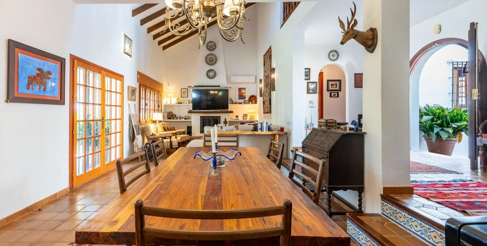 Venta de villa independiente en El Coto 1