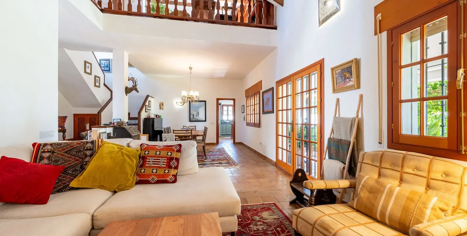 Venta de villa independiente en El Coto 5