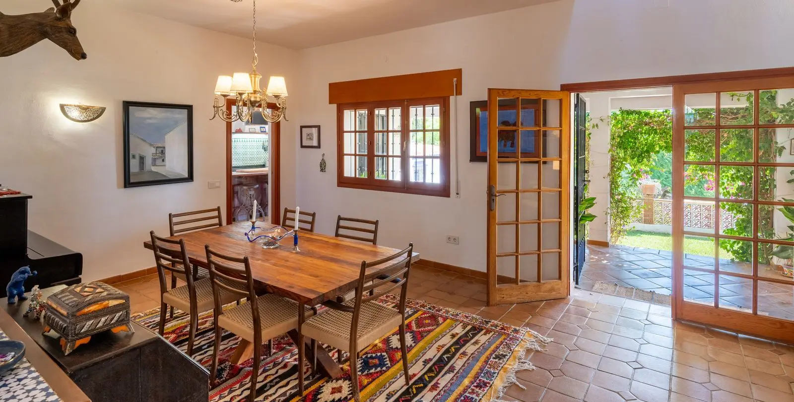 Venta de villa independiente en El Coto 6