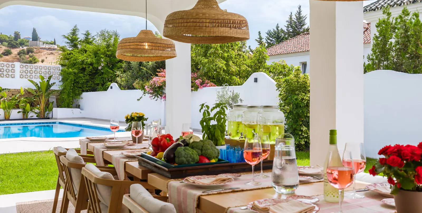 Short-term rent of detached villa in Marbella 11