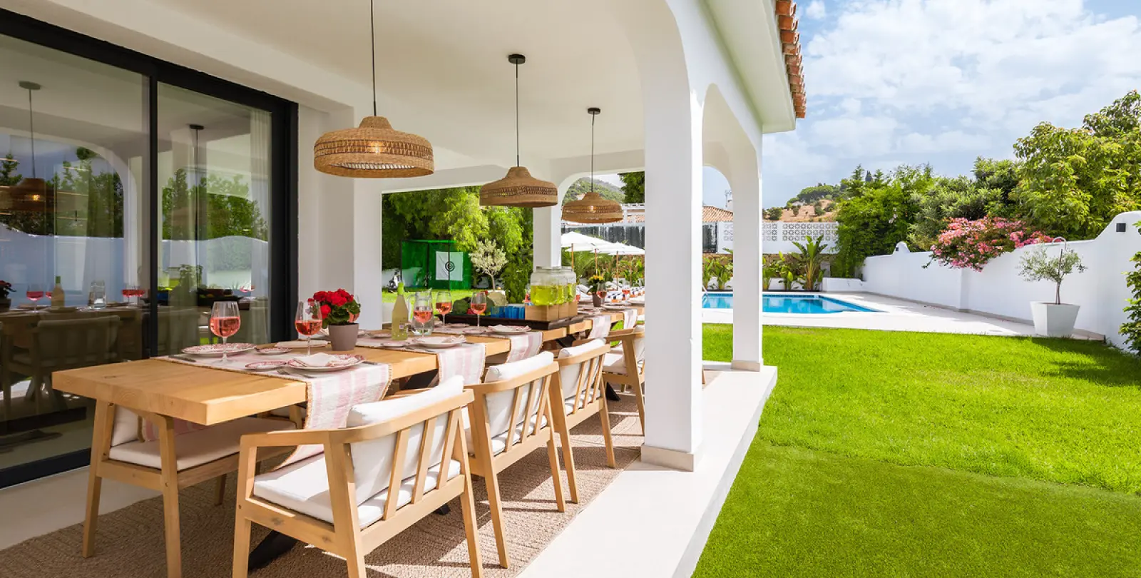 Short-term rent of detached villa in Marbella 32