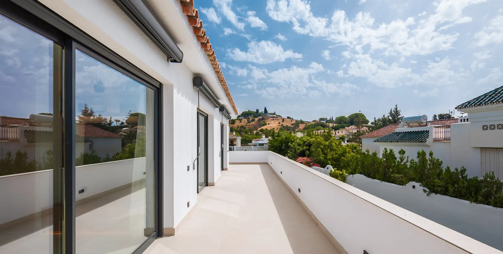 Short-term rent of detached villa in Marbella 40