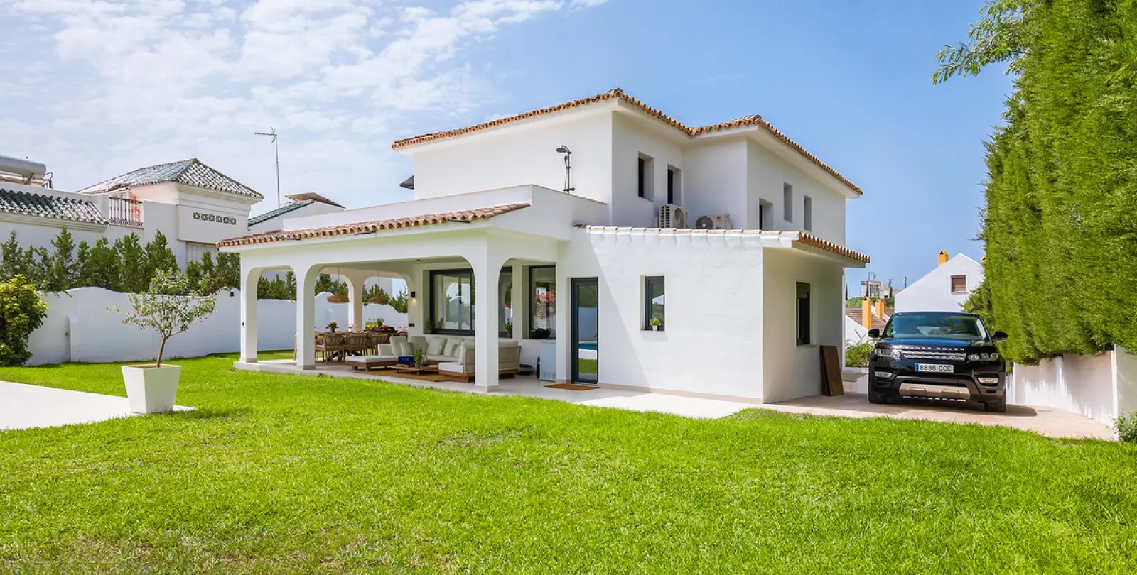 Short-term rent of detached villa in Marbella 52