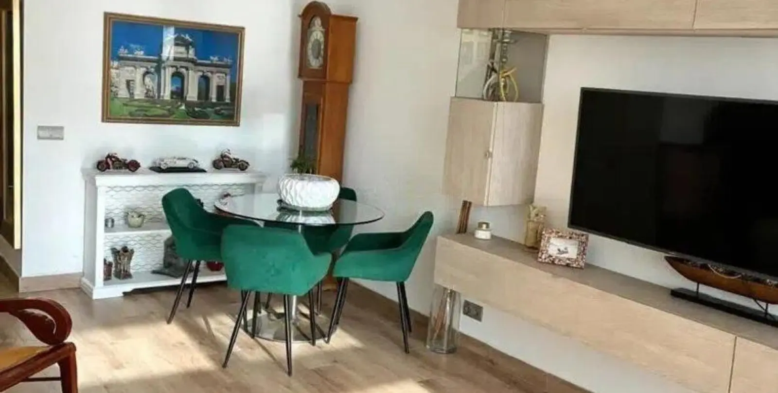 Venta de adosado en Elviria 2