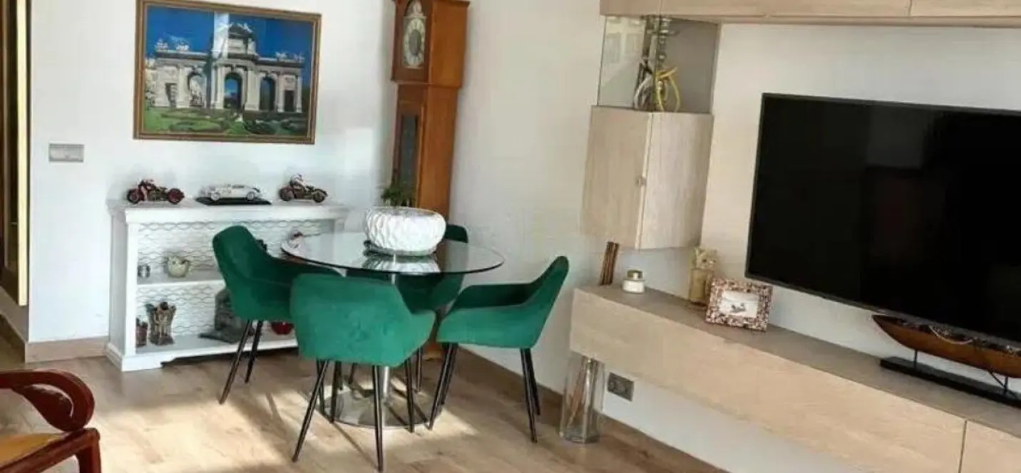 Venta de adosado en Elviria 1