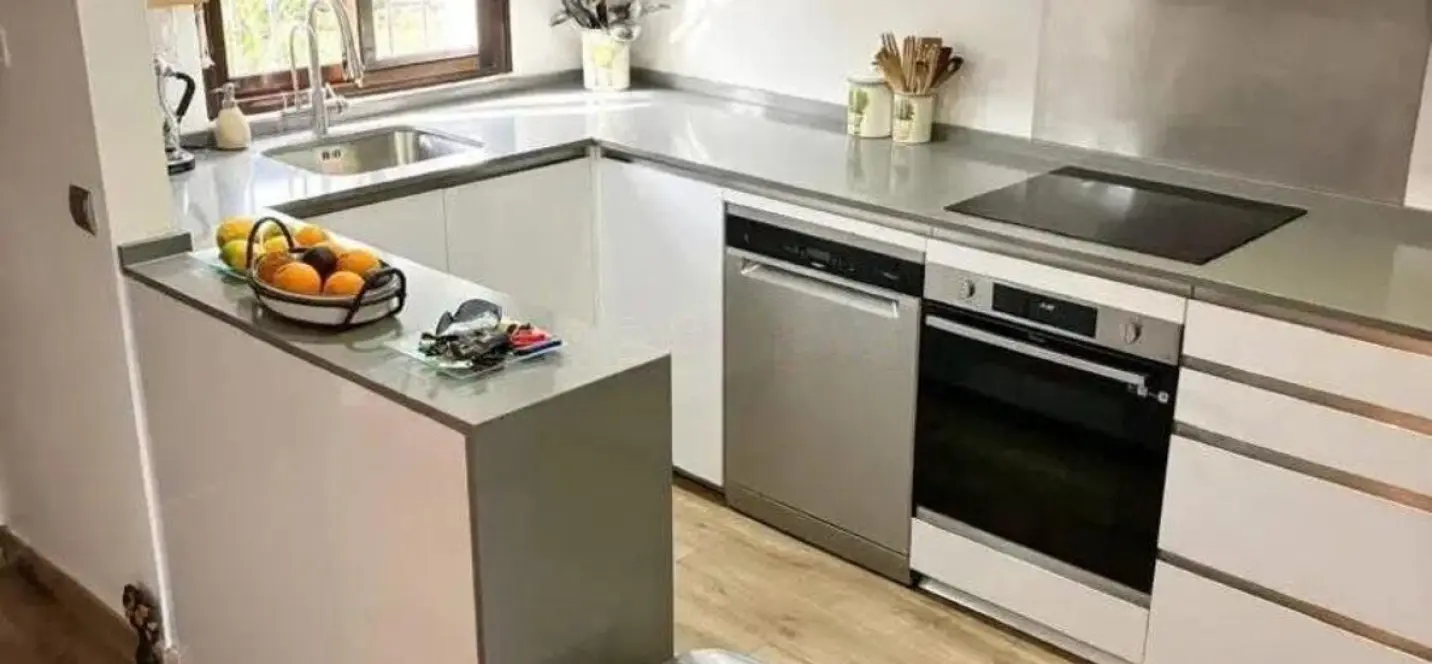 Venta de adosado en Elviria 4