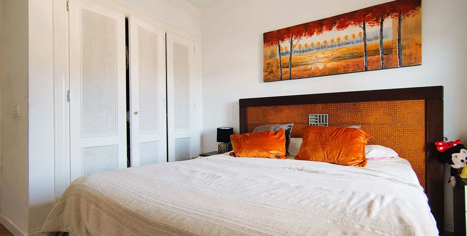 Venta de apartamento en planta media en La Quinta 25